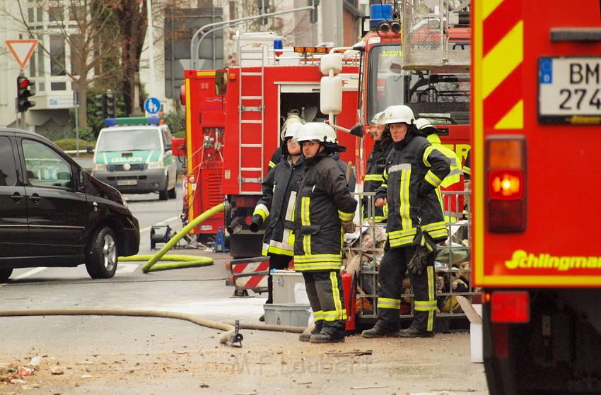 Hausexplosion Bruehl bei Koeln Pingsdorferstr P501.JPG